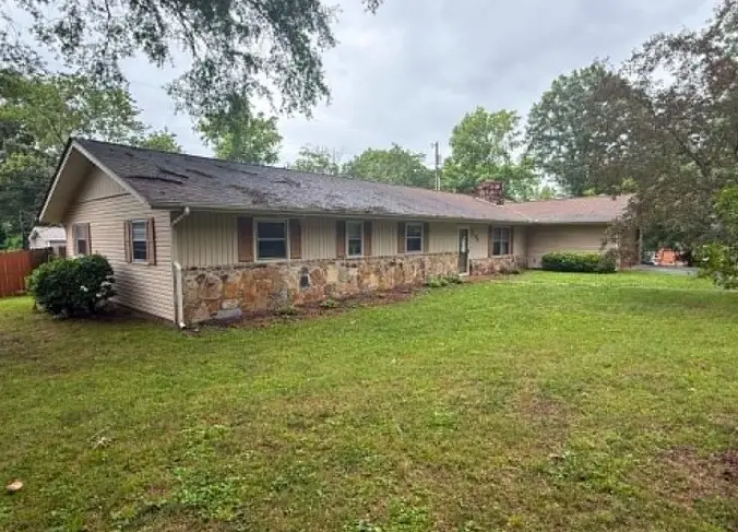108 Fleming St, Tullahoma, TN 37388 - #3