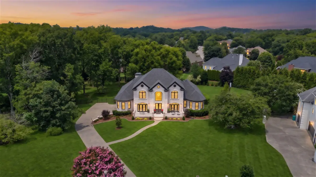 9614 Deer Track Ct, Brentwood, TN 37027 - #1