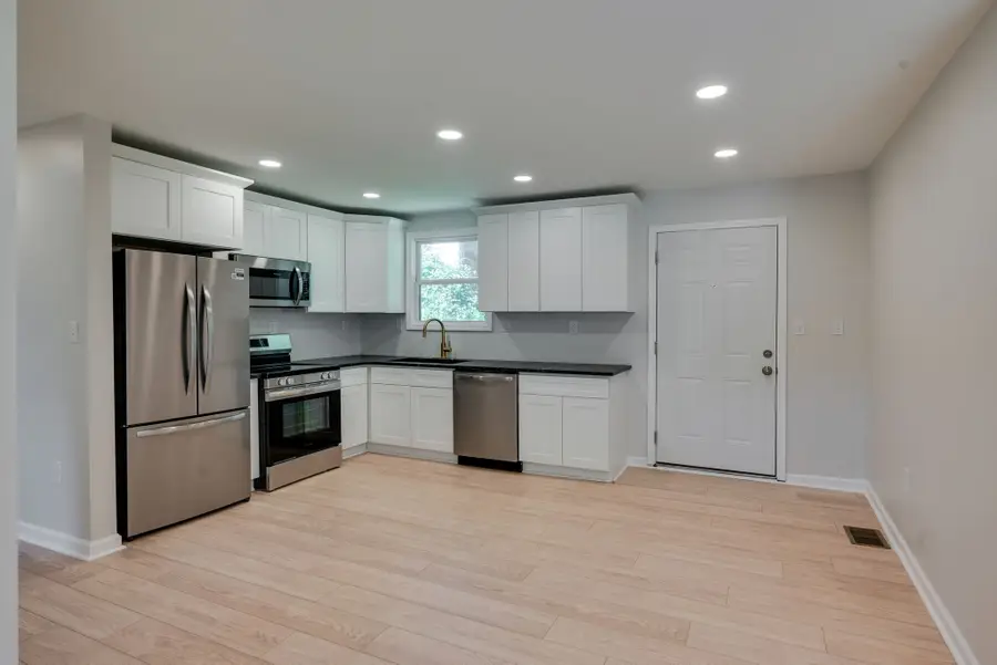 3189 Lagrange Dr, Nashville, TN 37218 - #3