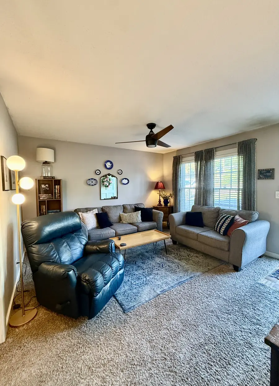 1003 Pine Cir, Lawrenceburg, TN 38464 - #3