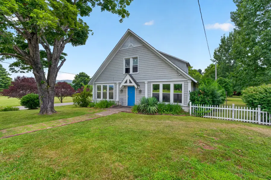 101 Country Dr, Cowan, TN 37318 - #3