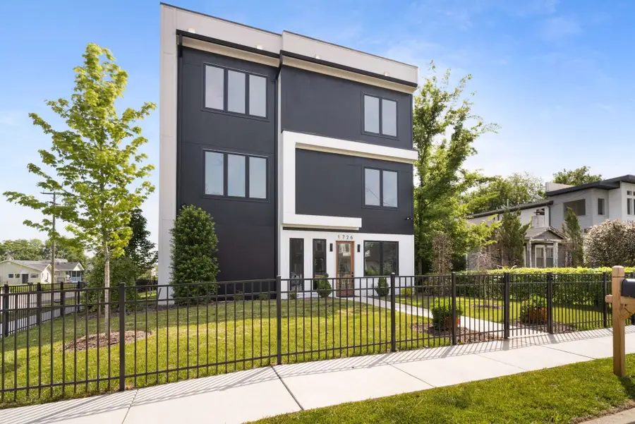 1726 Nassau St, Nashville, TN 37208 - #3