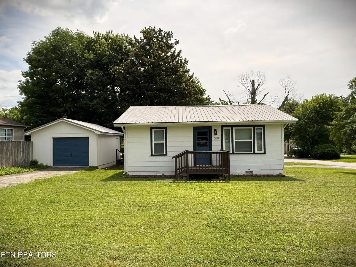 501 Ash Ave, Cookeville, TN 38501 - #1