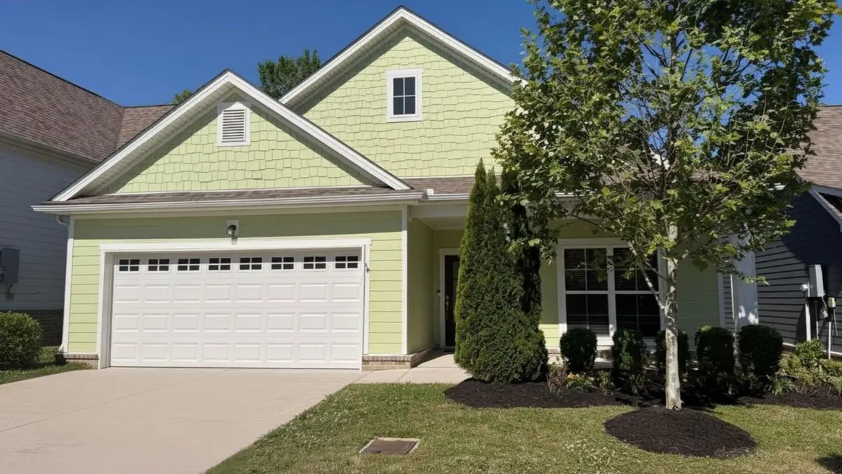 220 Hermitage Point Dr, Hermitage, TN 37076 - #1