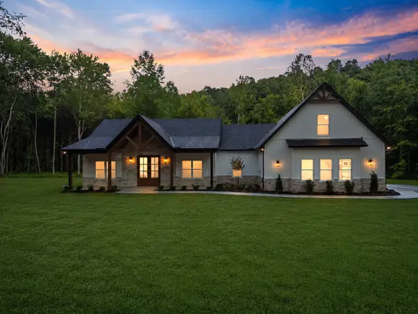 903 Furnace Hollow Rd, Dickson, TN 37055