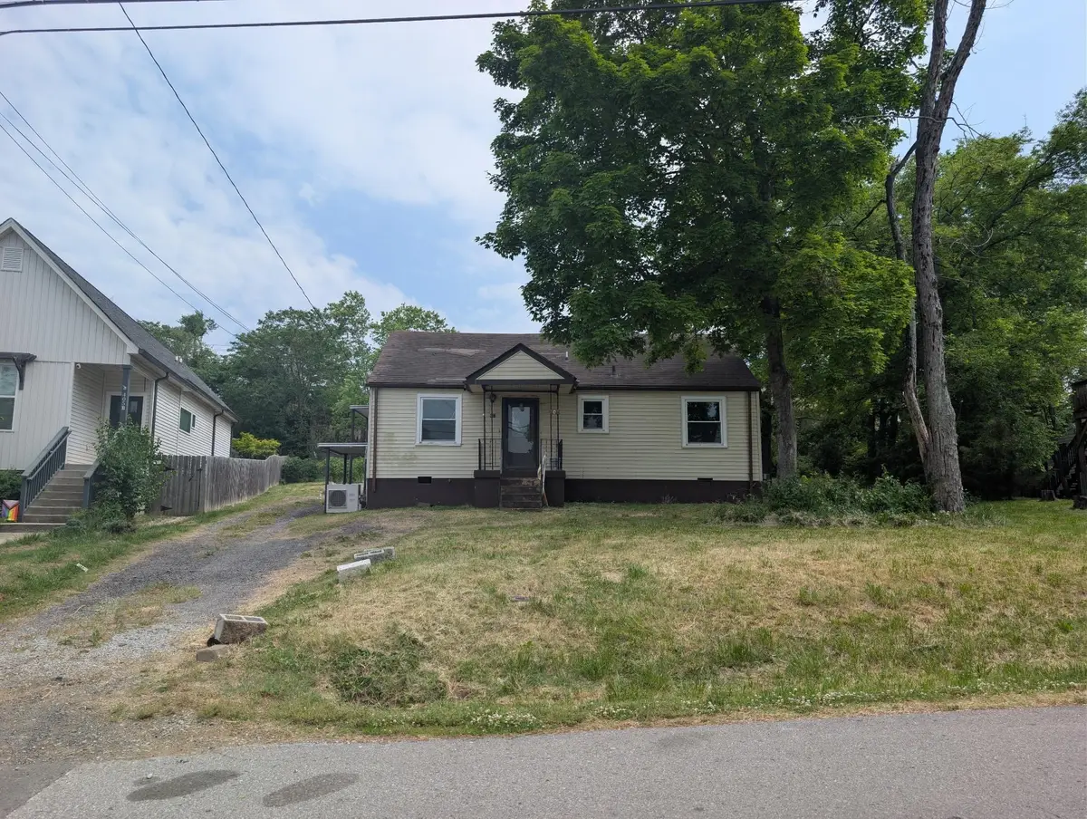407 W Bend Dr, Nashville, TN 37209 - #1