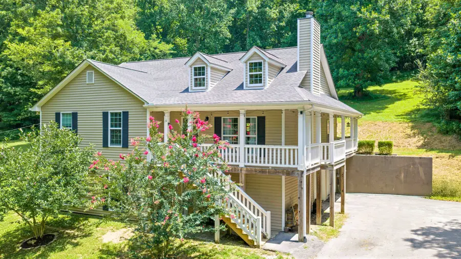 1210 Buckeye Rd, Fayetteville, TN 37334 - #2
