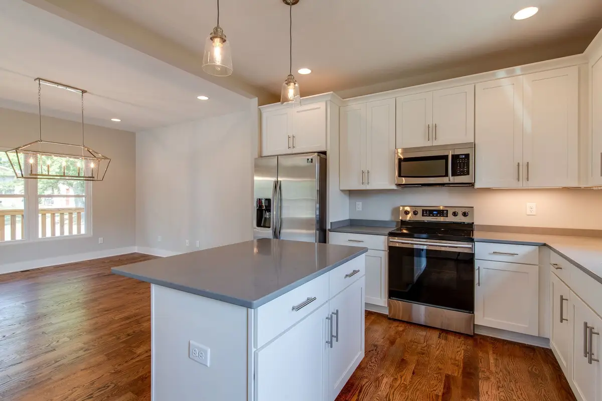 2214 14th Ave N, Nashville, TN 37208 - #1