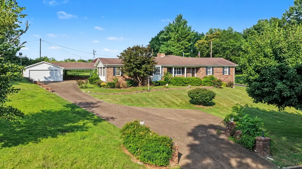 530 S Main St, Adairville, KY 42202 - #1