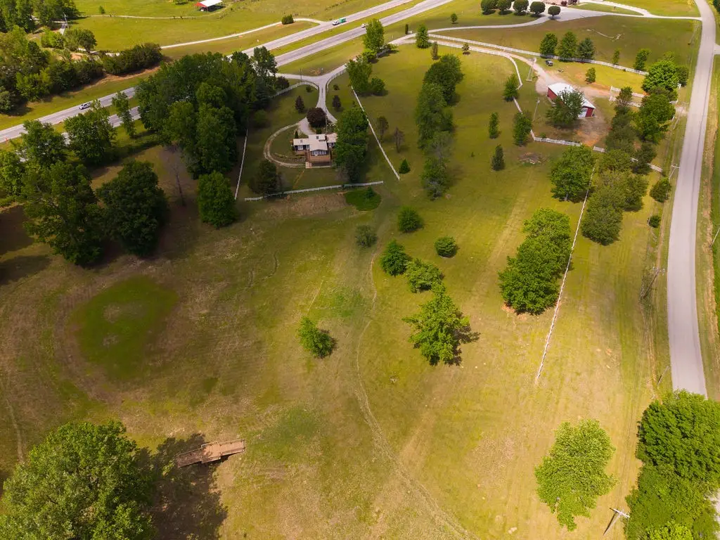 390 Park Dr, Rock Island, TN 38581 - #1