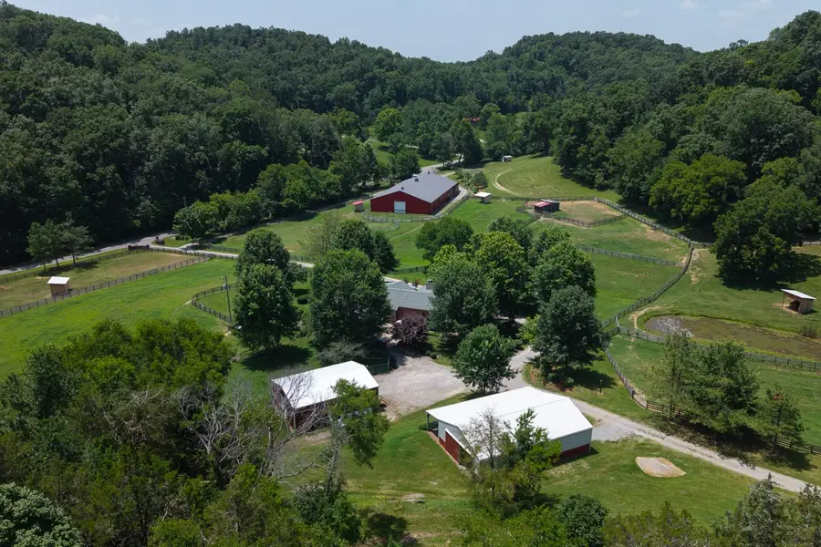 517 Collier Ln, Gallatin, TN 37066 - #3