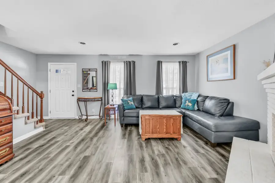 2172 Memorial Dr #A6, Clarksville, TN 37043 - #3