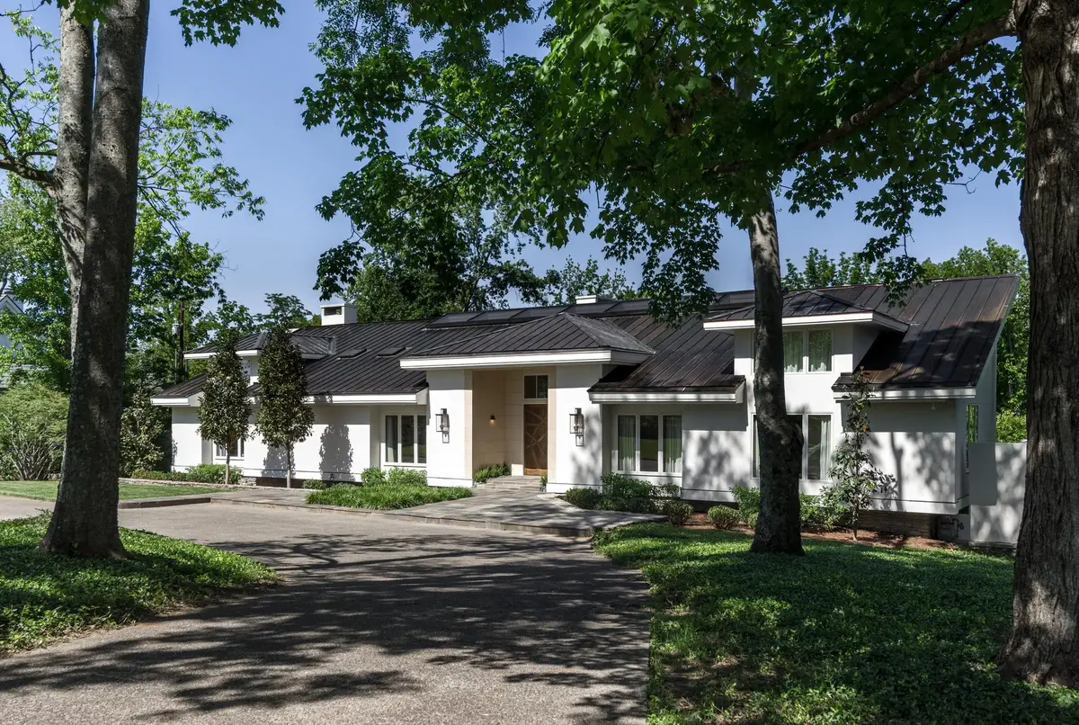 300 Sunnyside Dr, Nashville, TN 37205 - #1