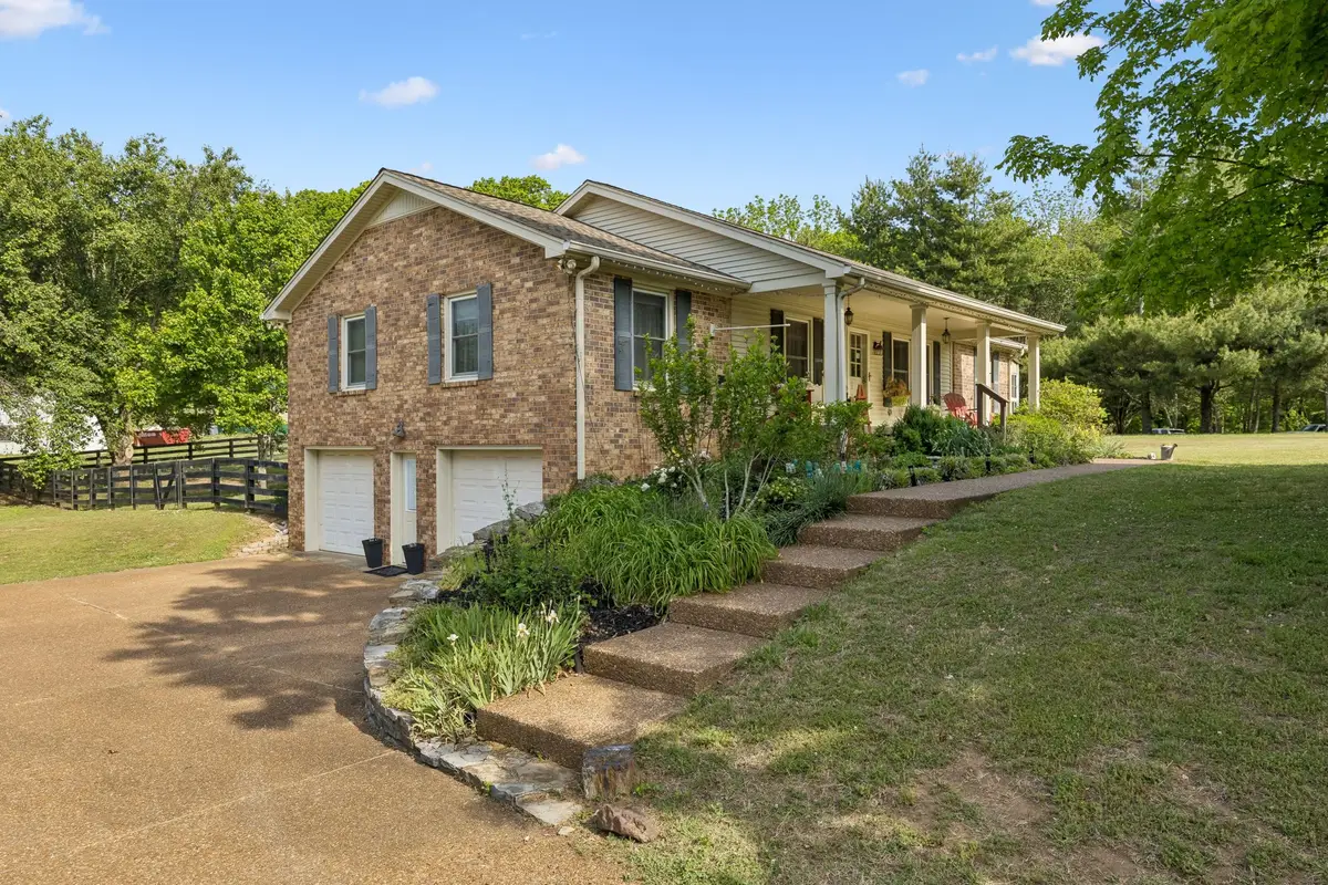 2751 Standing Oak Dr, Thompsons Station, TN 37179 - #1