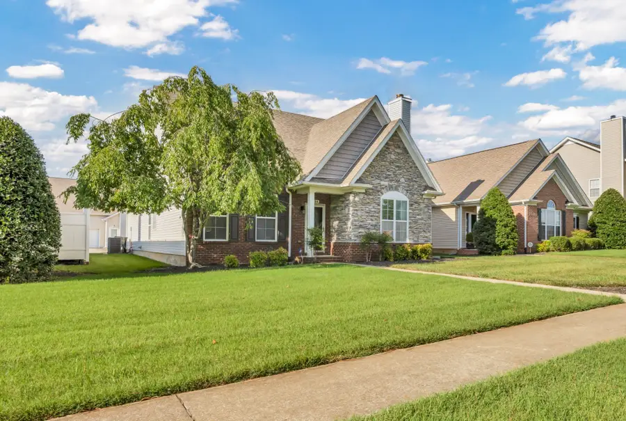 184 Whitman Aly, Clarksville, TN 37043 - #2