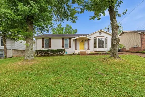 307 Paragon Mills Rd, Nashville, TN 37211