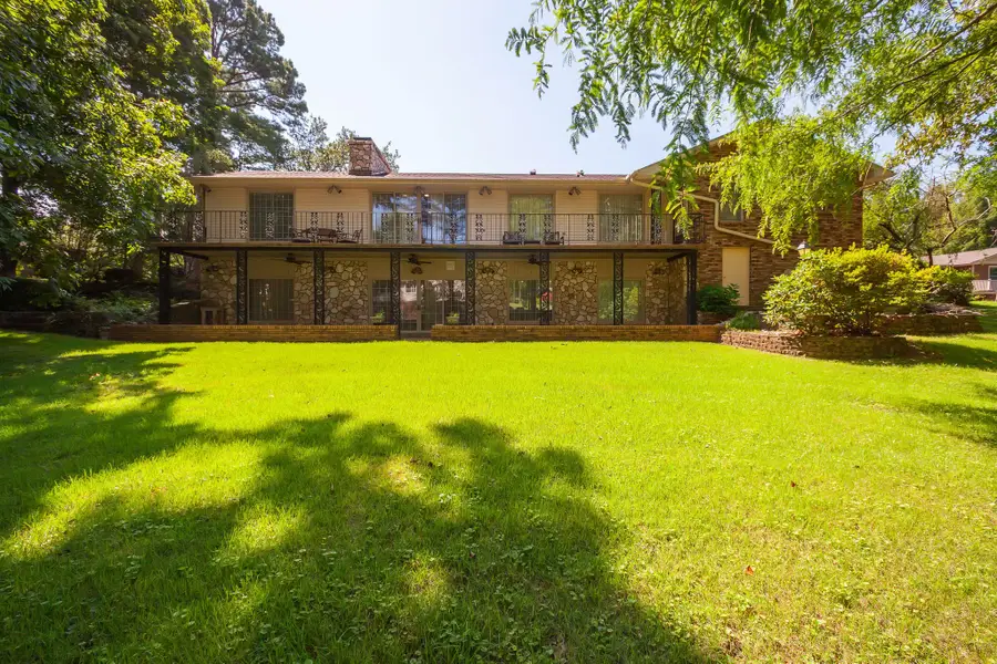 215 Eastern Shores Dr, Lexington, TN 38351 - #3