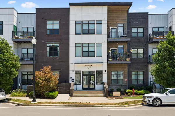 1638 54th Ave N #203, Nashville, TN 37209