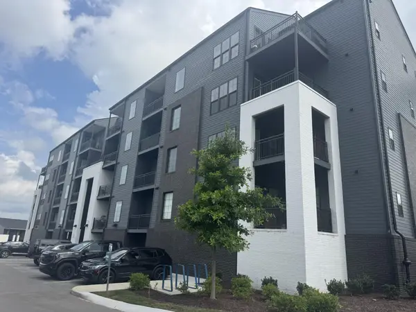 2900 Edwin Way #APT 304, Nashville, TN 37207