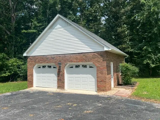 416 Powers Rd, Manchester, TN 37355 - #3