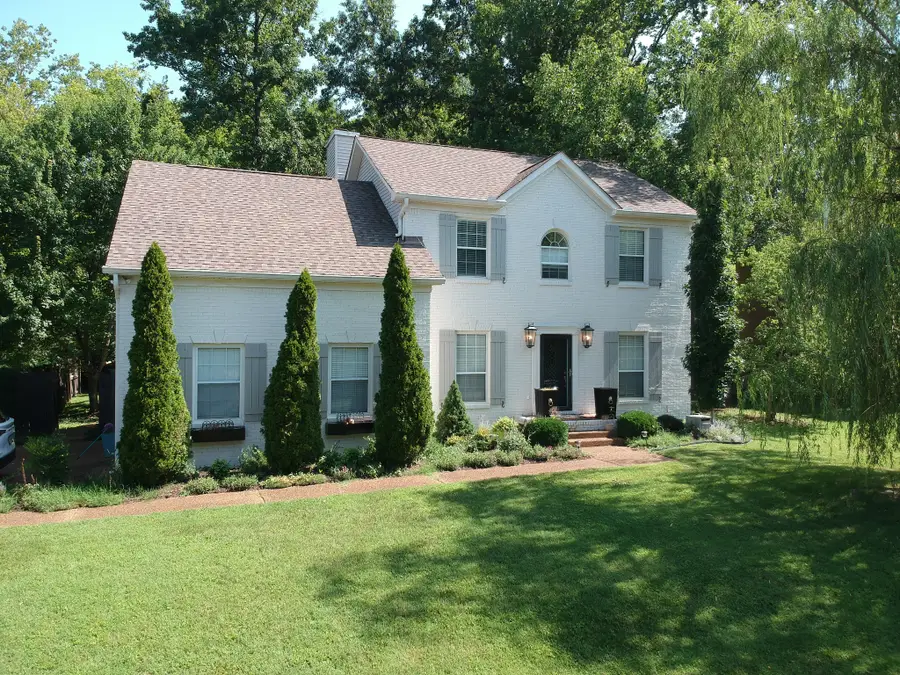 300 Colfax Dr, Old Hickory, TN 37138 - #2
