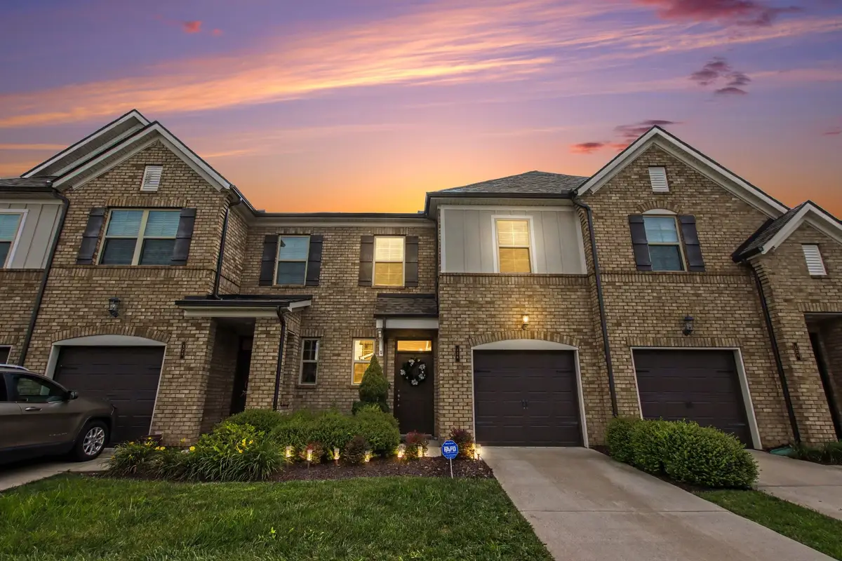126 Bluestem Ct, Lebanon, TN 37090 - #1