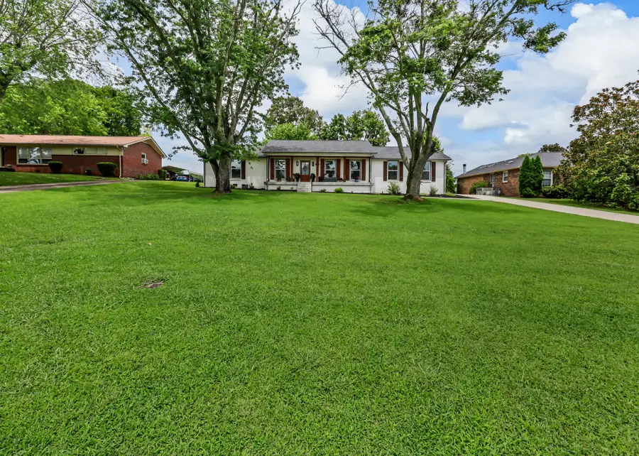 341 Kimbrough Rd, Clarksville, TN 37043 - #2