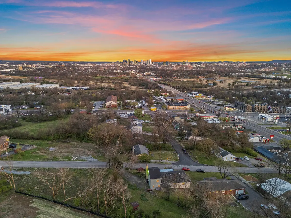3214 Resha Ln, Nashville, TN 37218 - #1