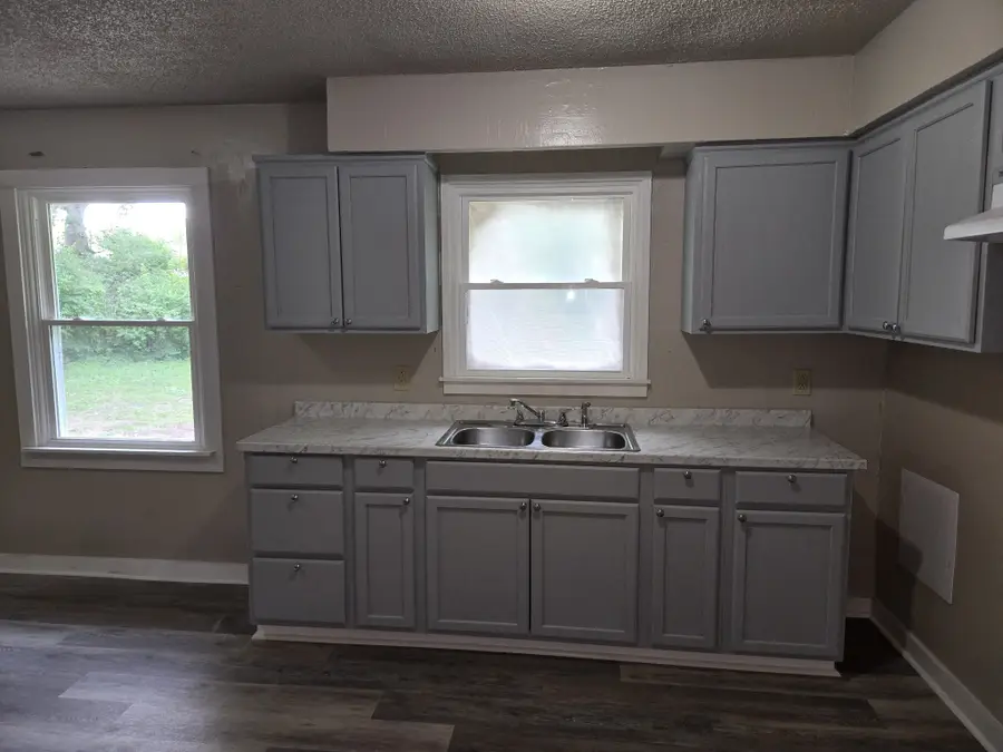 4166 Ames Dr, Nashville, TN 37218 - #3