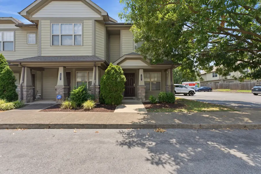 105 4th Ave #503, Murfreesboro, TN 37130 - #2