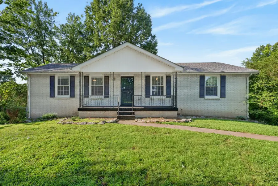 304 Notgrass Rd, Clarksville, TN 37042 - #2