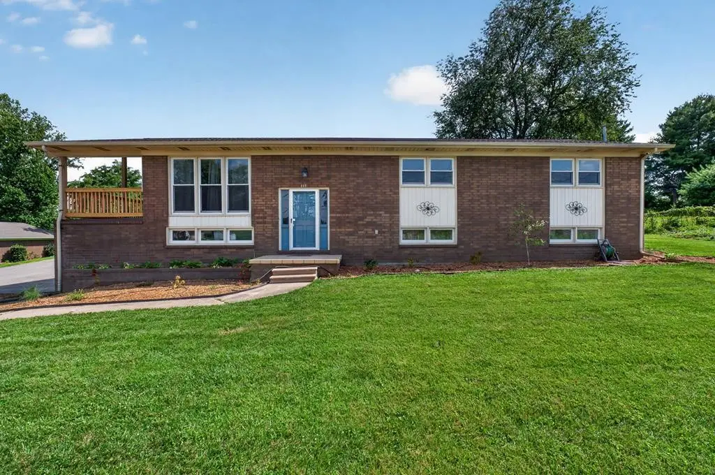 117 Gillen Dr, Sparta, TN 38583 - #1
