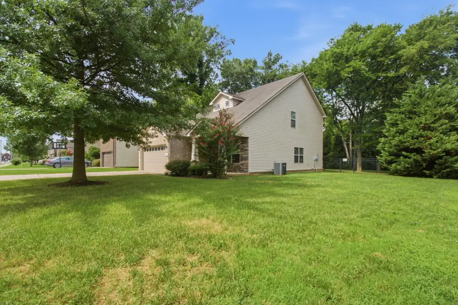 2204 Burnside Dr, Murfreesboro, TN 37128 - #3