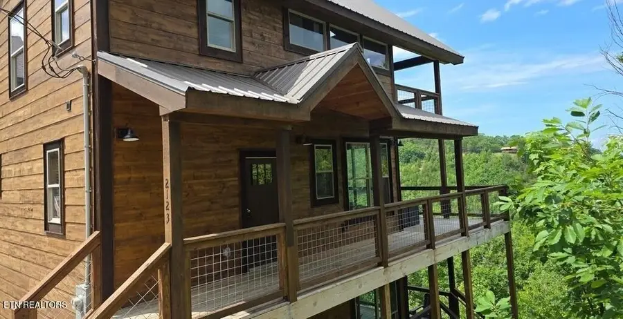 2123 Windy Lane, Sevierville, TN 37876 - #3