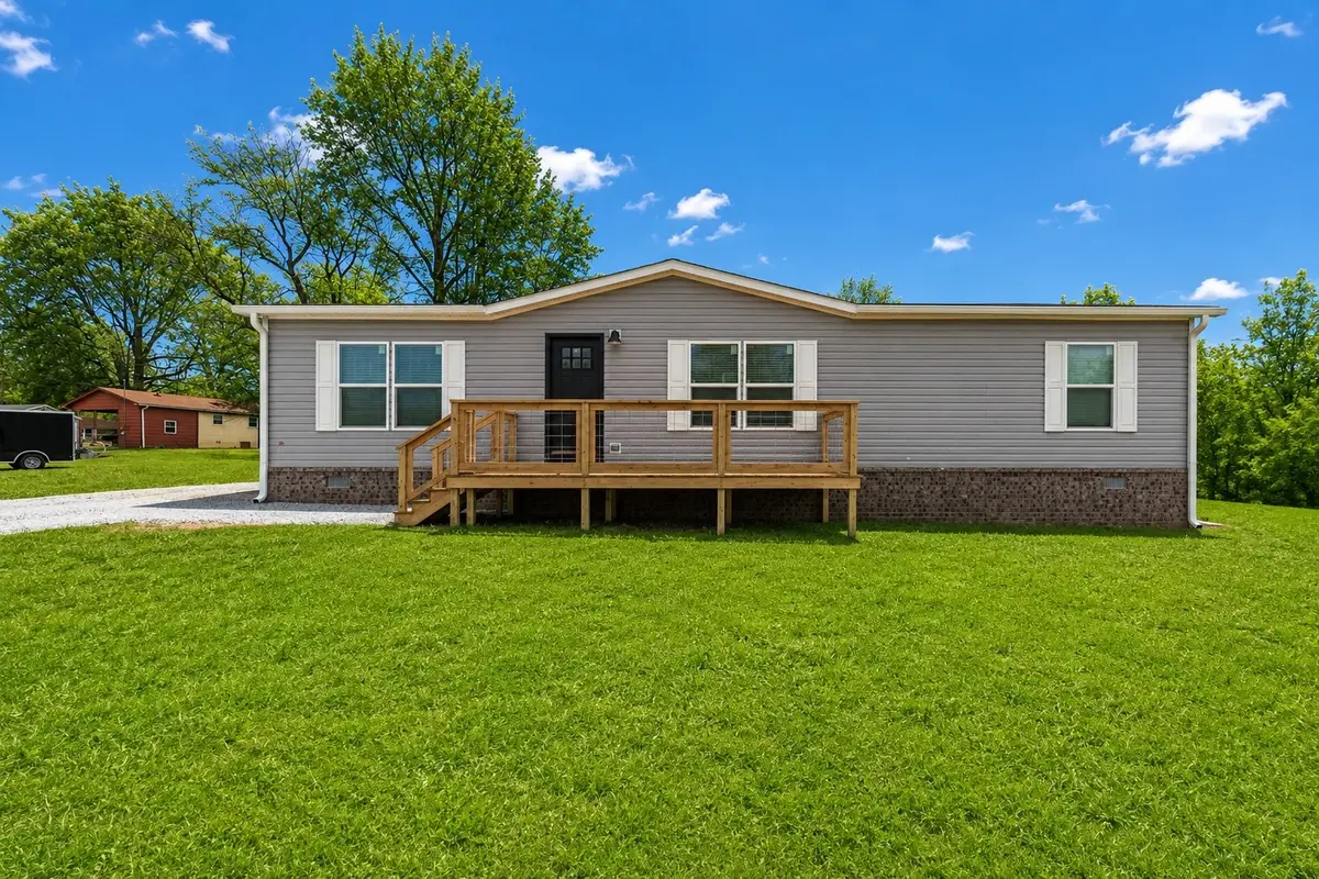 1 Old Jackson Rd, Trenton, TN 38382 - #1