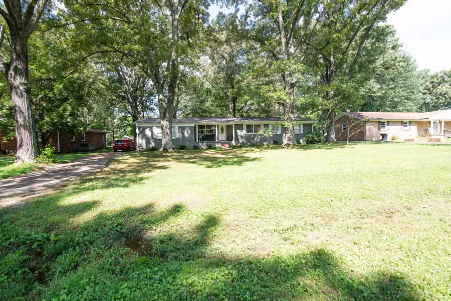 207 Old Fort St, Tullahoma, TN 37388 - #3