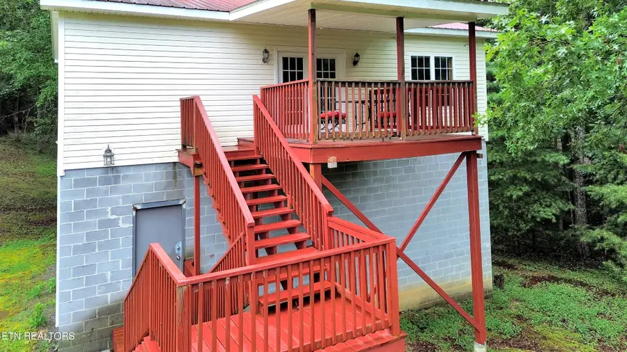 865 Ewing Rd, Spring City, TN 37381 - #3