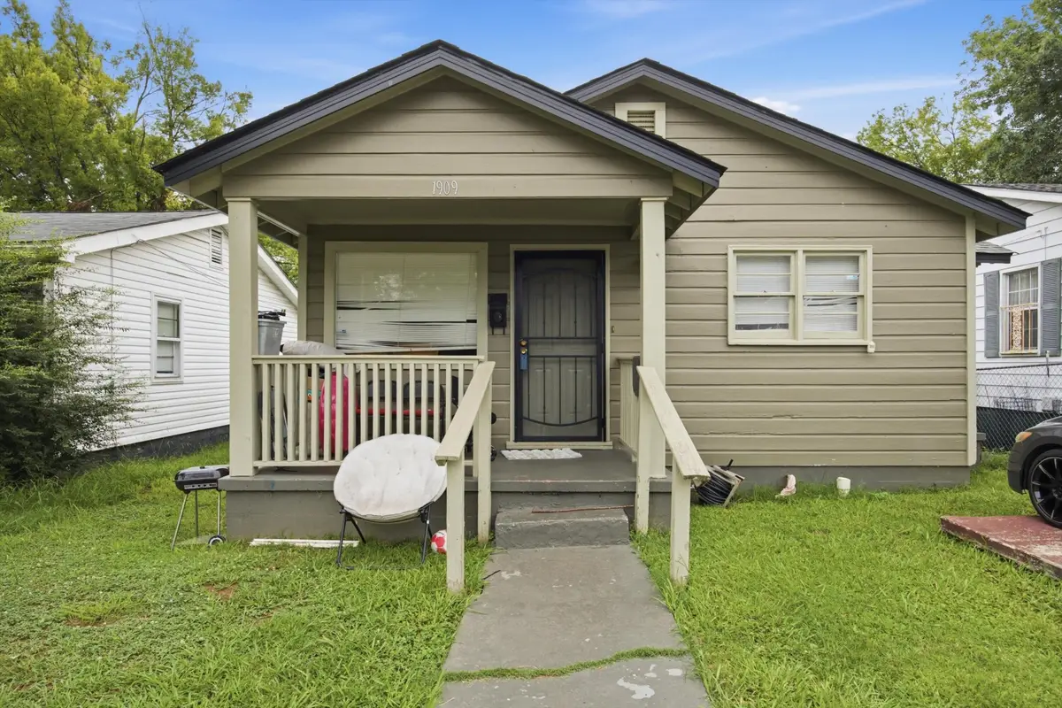 1909 Cleveland Avenue, Chattanooga, TN 37404 - #1