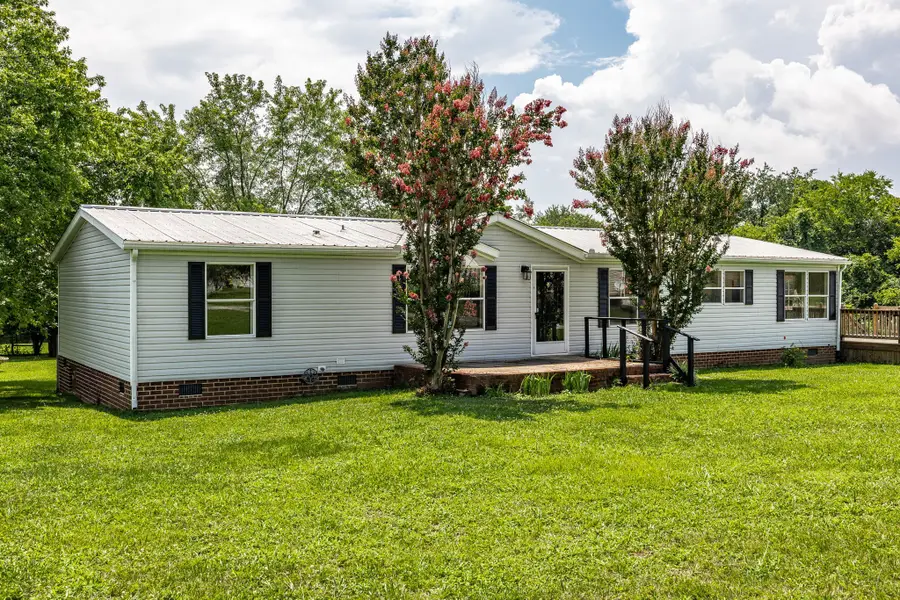 1027 Lbj Ct, Gallatin, TN 37066 - #2