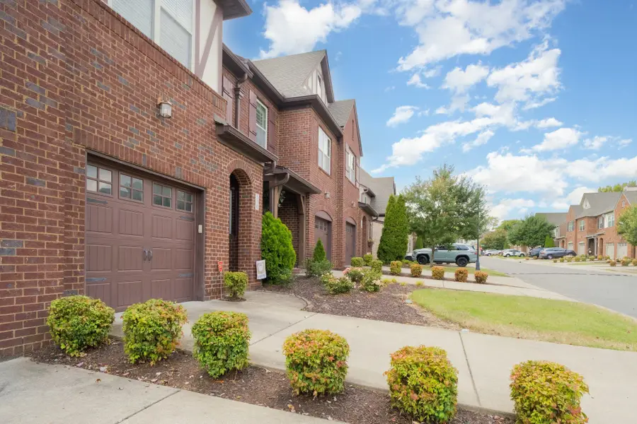 532 Millwood Ln, Mount Juliet, TN 37122 - #2