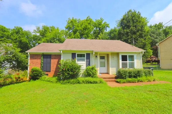 1045 Rolling Meadow Dr, Mount Juliet, TN 37122