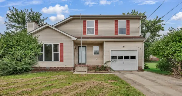 312 Broadmore Dr, Clarksville, TN 37042