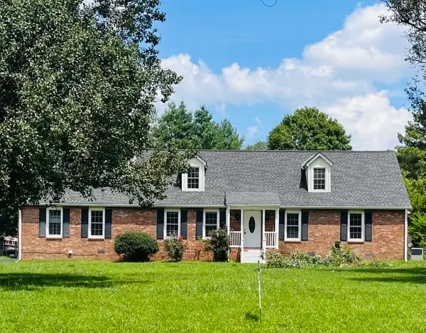 4030 Sulphur Springs Rd, Murfreesboro, TN 37129