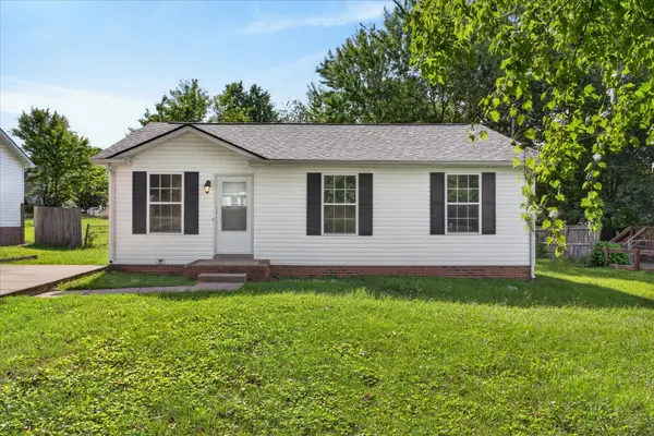 572 Lorie Ln, Clarksville, TN 37042