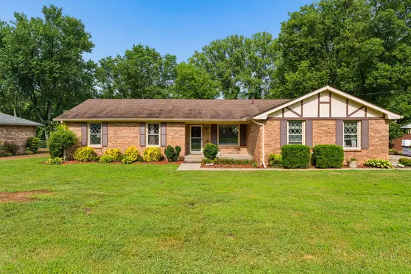 7342 Rolling River Pkwy, Nashville, TN 37221