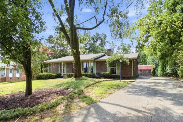 7222 Westcott Dr, Nashville, TN 37221