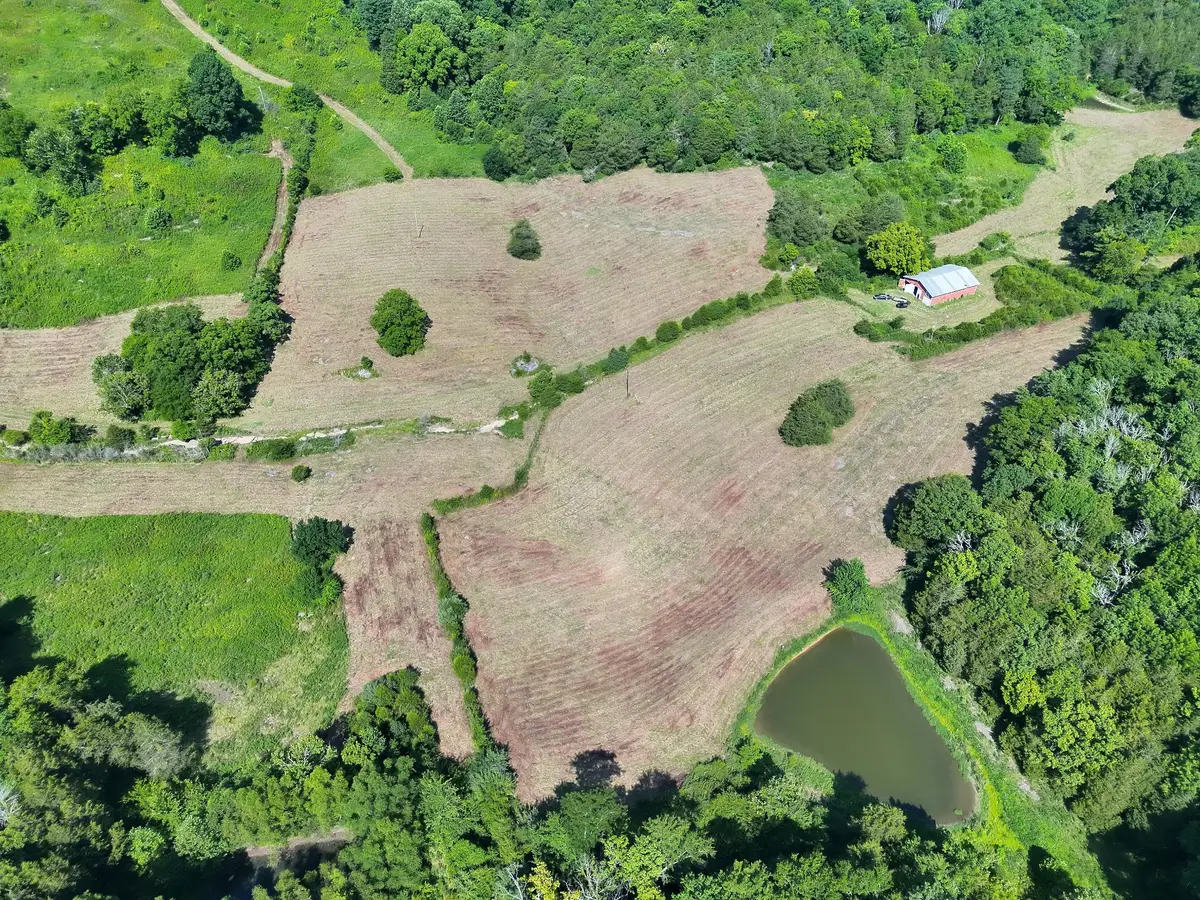 200 Rough Point Ln, Whitleyville, TN 38588 - #1