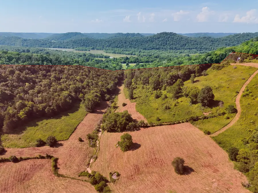 200 Rough Point Ln, Whitleyville, TN 38588 - #2