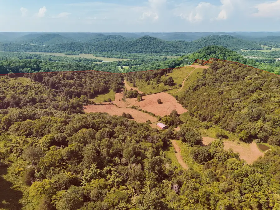 200 Rough Point Ln, Whitleyville, TN 38588 - #3