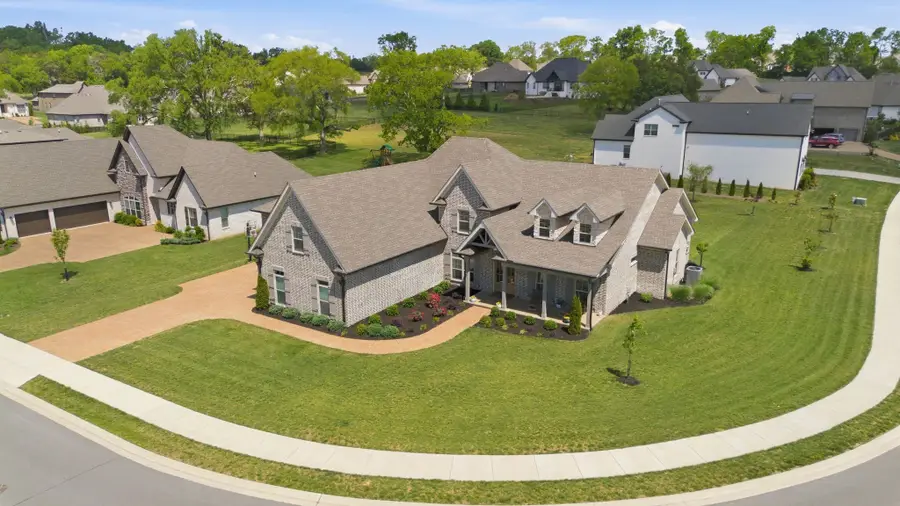 359 Broughton St, Gallatin, TN 37066 - #2